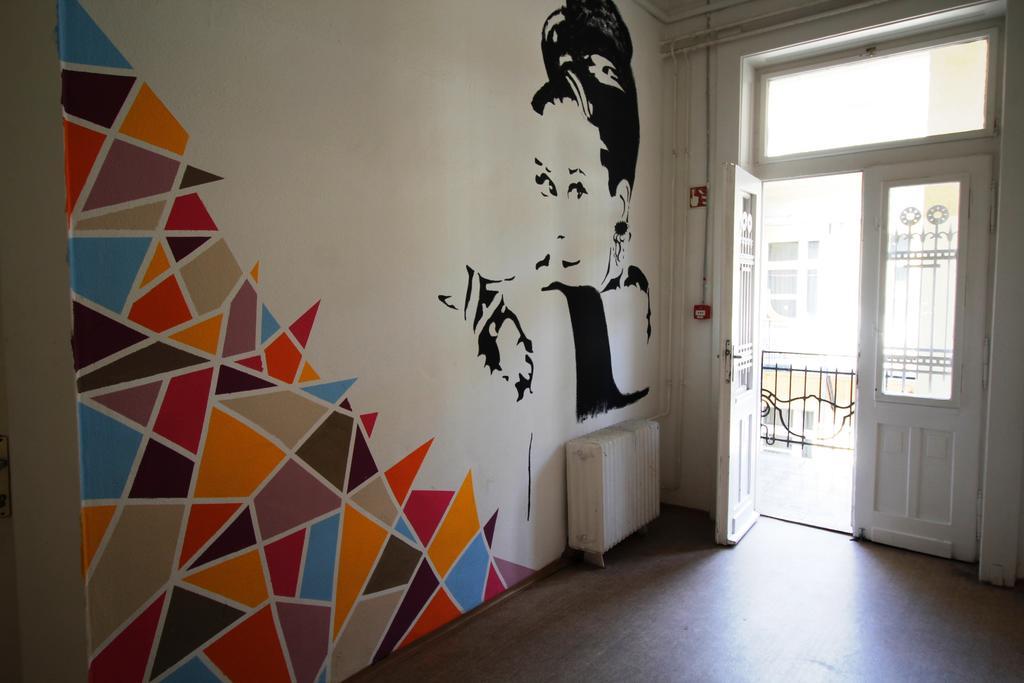 Dbc Hostel Budapest Luaran gambar