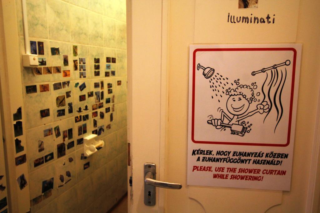 Dbc Hostel Budapest Bilik gambar