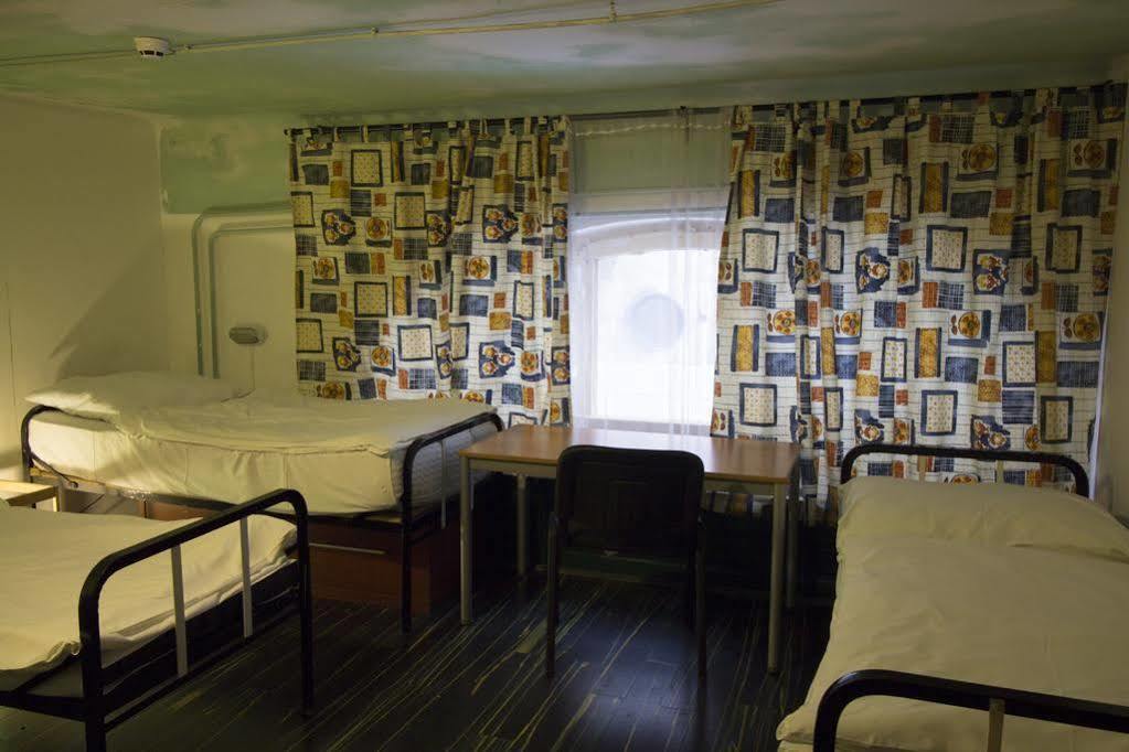 Dbc Hostel Budapest Luaran gambar